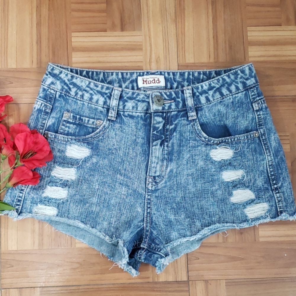 MUDD shorts